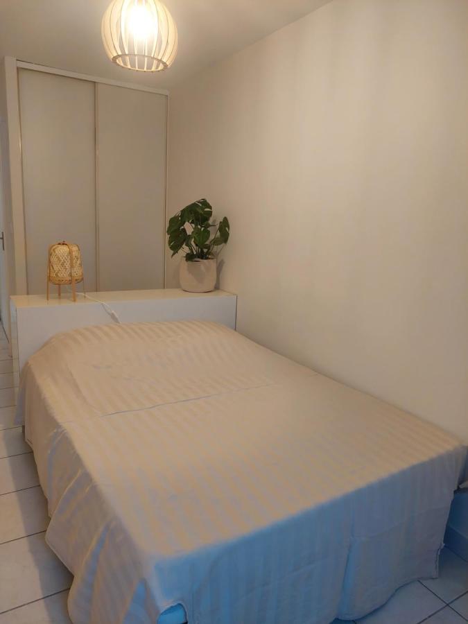 Apt Lyon Flachet Villeurbanne Luaran gambar