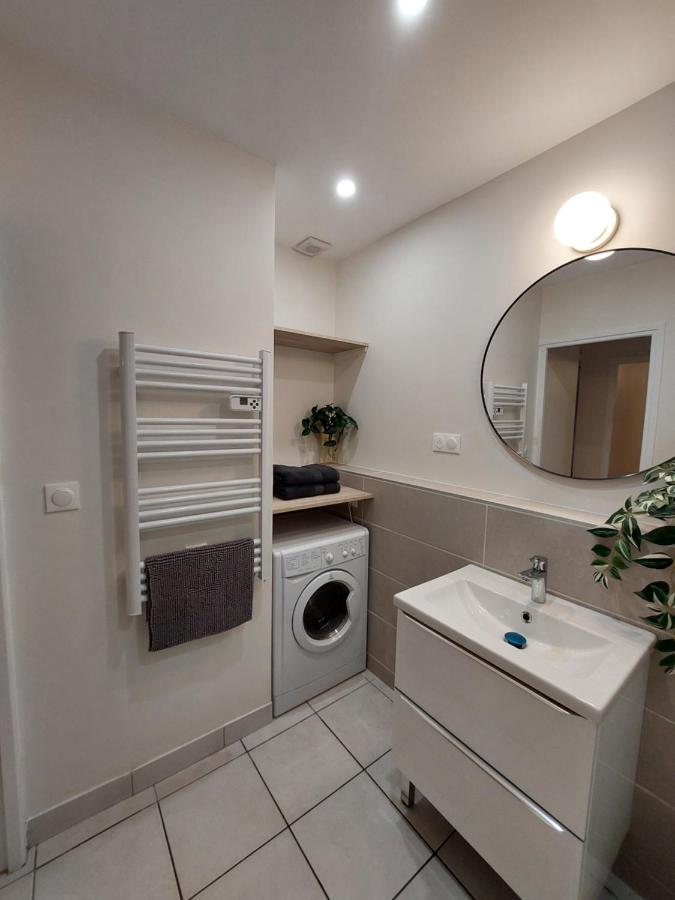 Apt Lyon Flachet Villeurbanne Luaran gambar